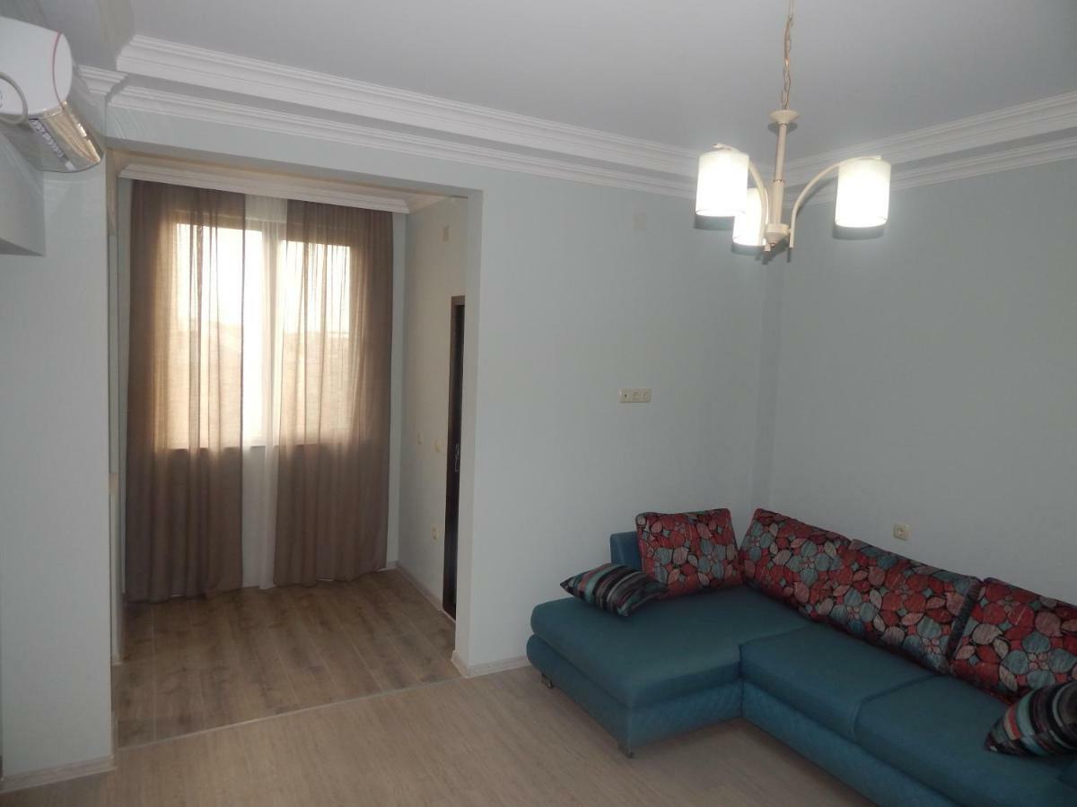 My House Hotel Batumi Eksteriør billede