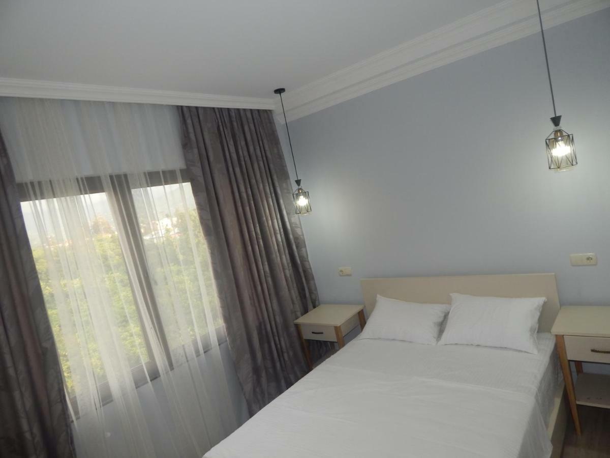 My House Hotel Batumi Eksteriør billede