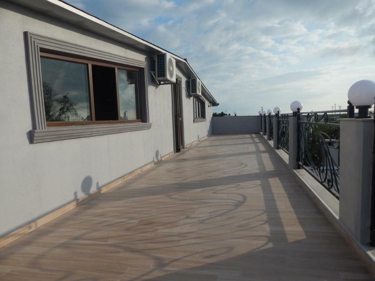 My House Hotel Batumi Eksteriør billede