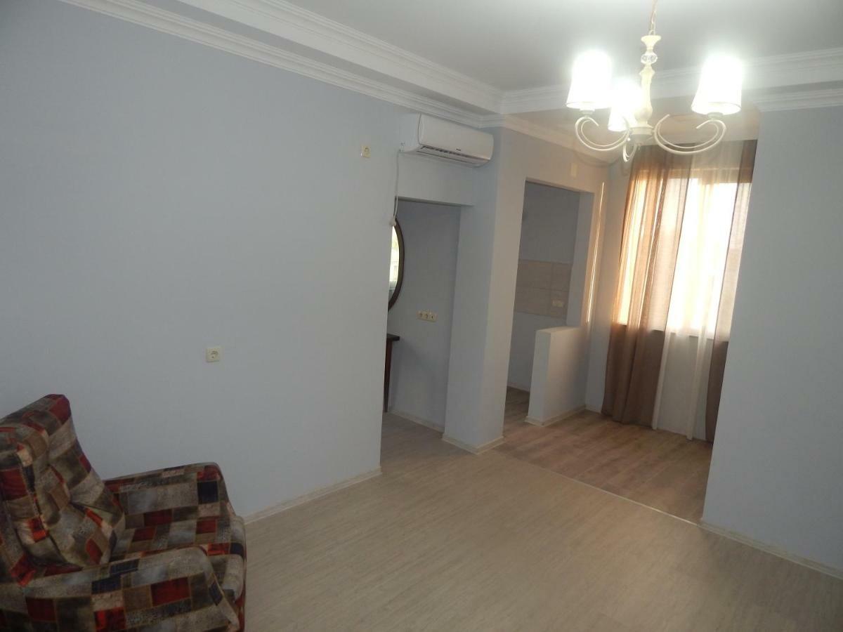 My House Hotel Batumi Eksteriør billede