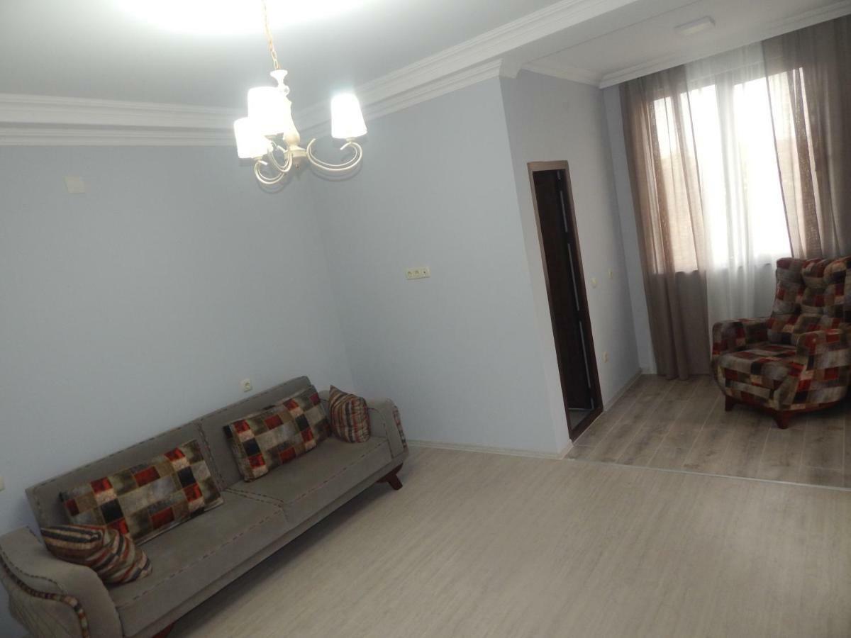 My House Hotel Batumi Eksteriør billede